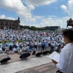 Detienen a entrenador de beisbol acusado de violación y pornografía infantil